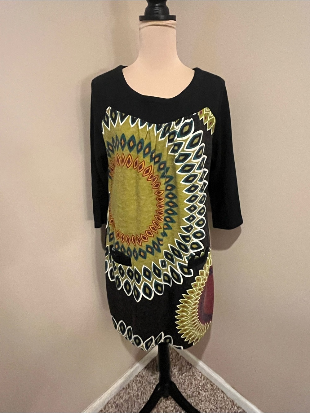 Anthropologie Aryeh Black Knit Dress Olive & Multicolor Sunburst Motifs, Large